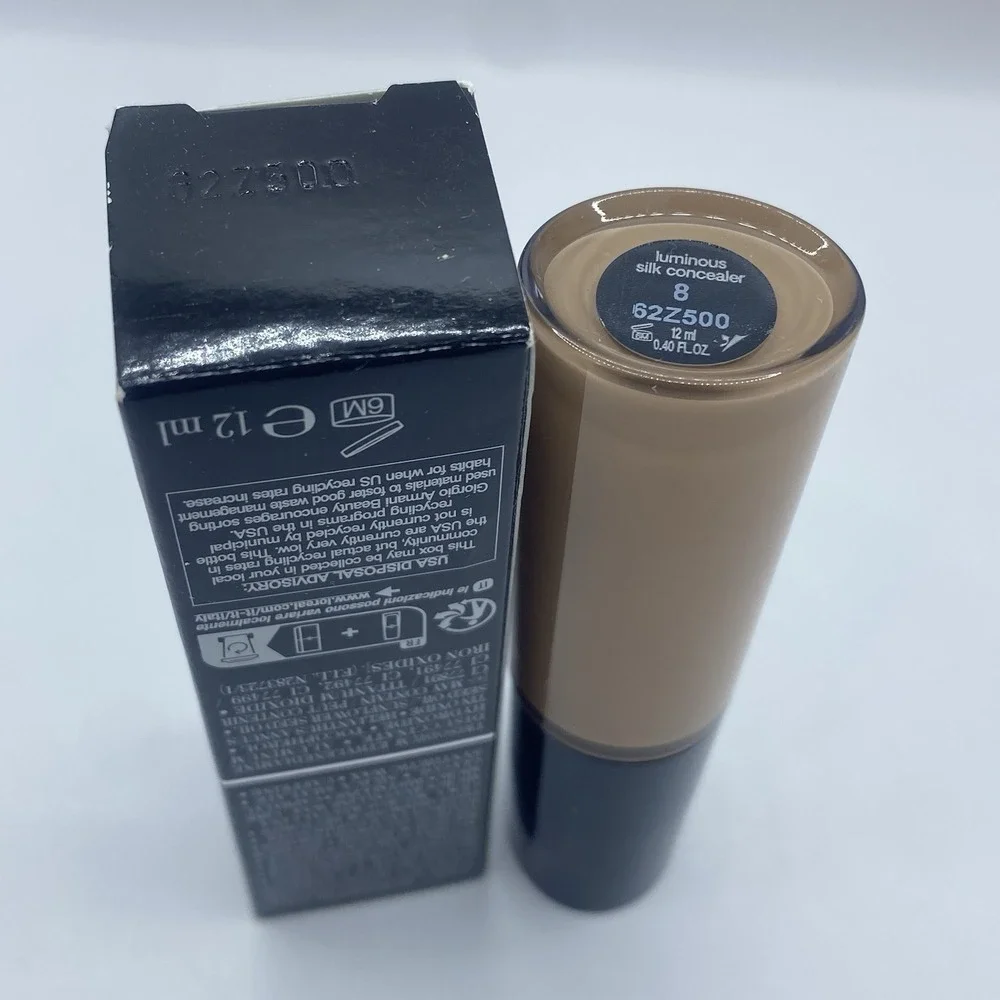 GIORGIO ARMANI LUMINOUS SILK PERFECT GLOW CONCEALER ~ #8 ~ 0.40 OZ NEW!